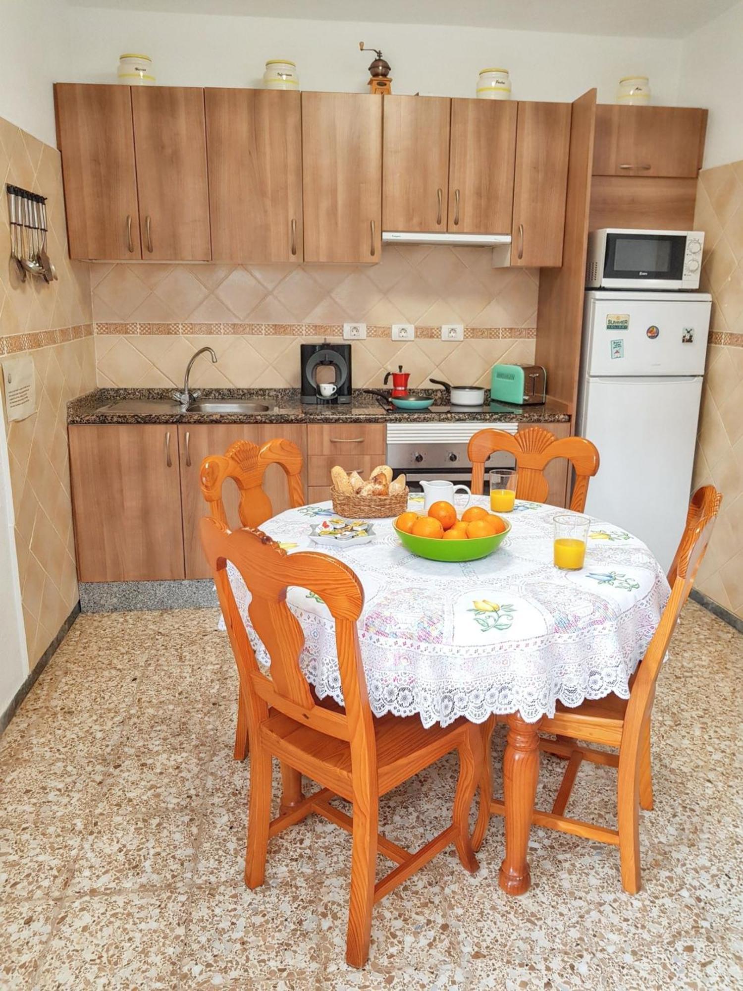 Cozy House In El Golfo + Terrace 빌라 외부 사진